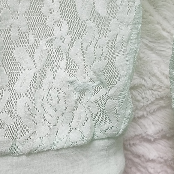 🐕PINK VICTORIA'SECRET LONG SLEEVE SHIRT WOMEN'S - Picture 3 of 4